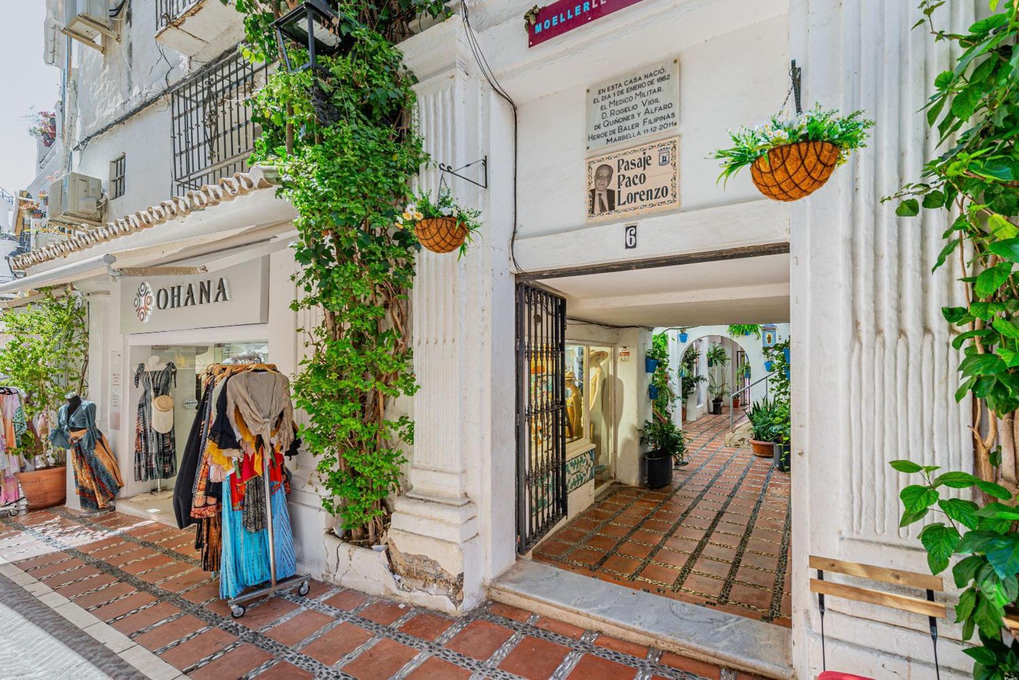 A Relaxed Bohemian Vibe In Old Town Apartment Marbella Exterior photo